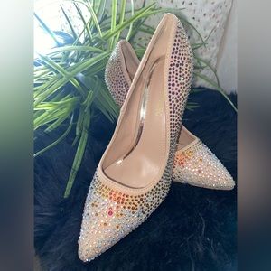 🤍 Akira Azalea Wang Pointed Multi-Color Diamond Pump